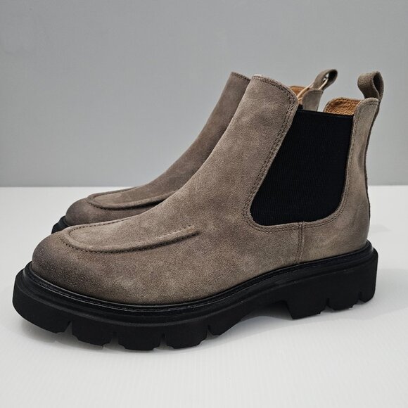 NEW Sofft Samira Ankle Boot Chelsea Waterproof Taupe Grey Suede Leather Size 8 - Picture 1 of 14